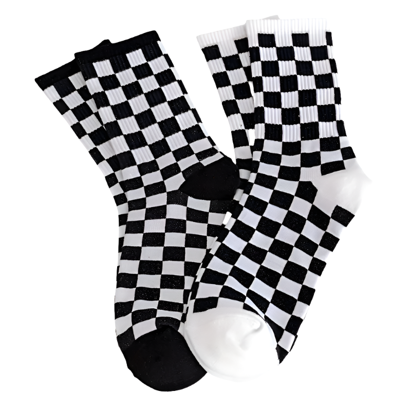 2 Pairs Youth Checkered Socks